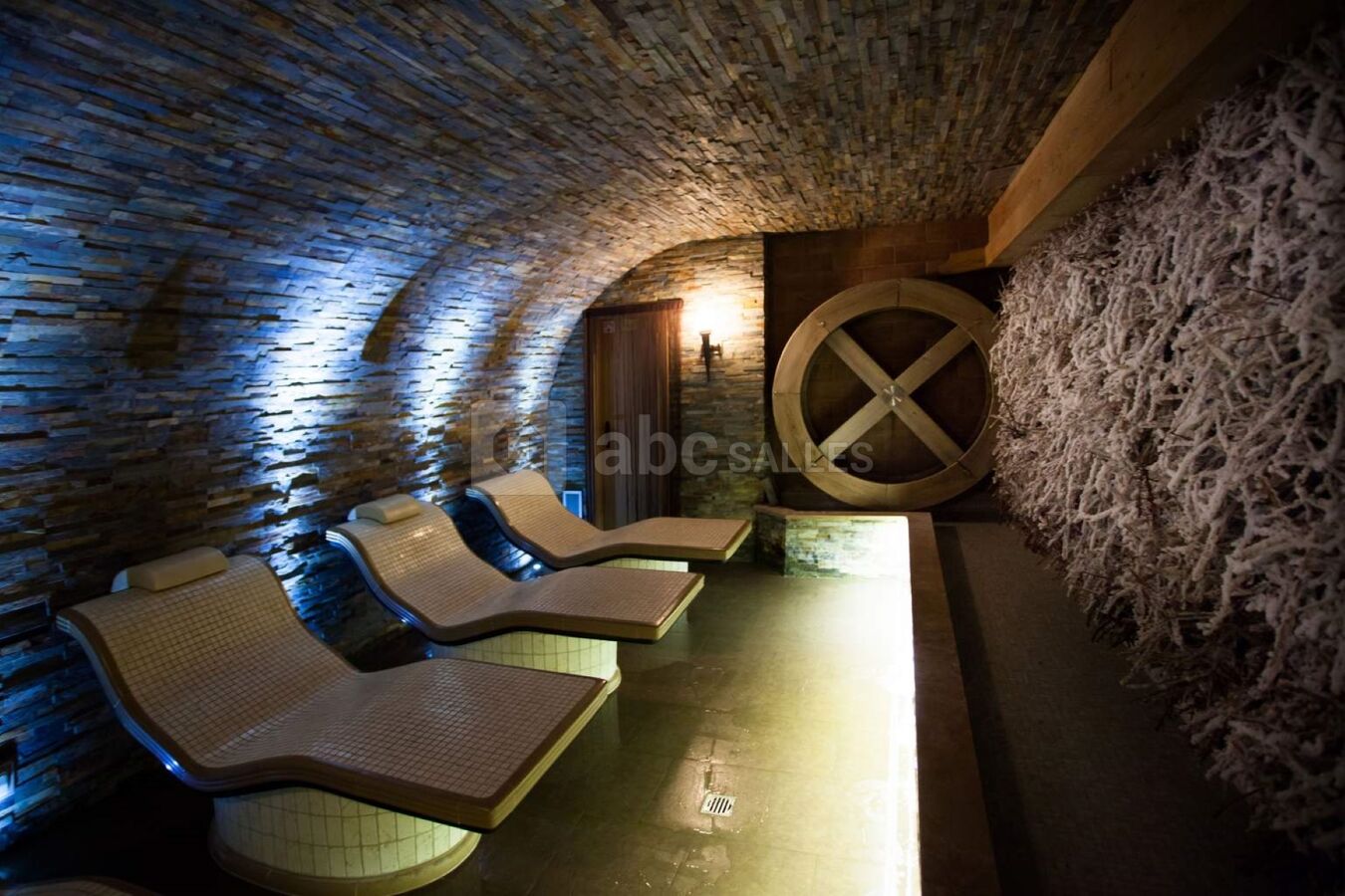 Les Violettes Hôtel & Spa