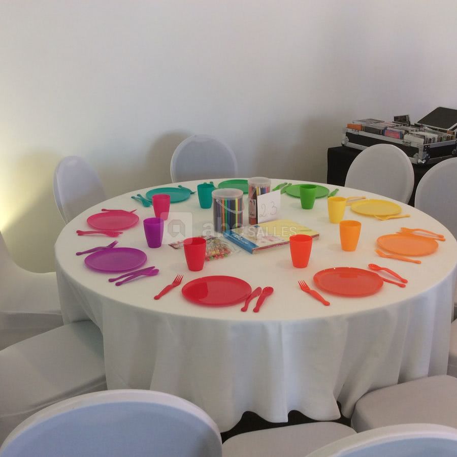 Table Enfants - Salle l'Olivier