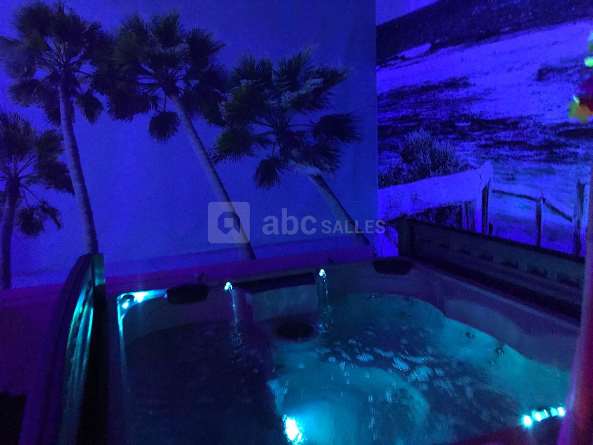 Jacuzzi sur le thème de la plage