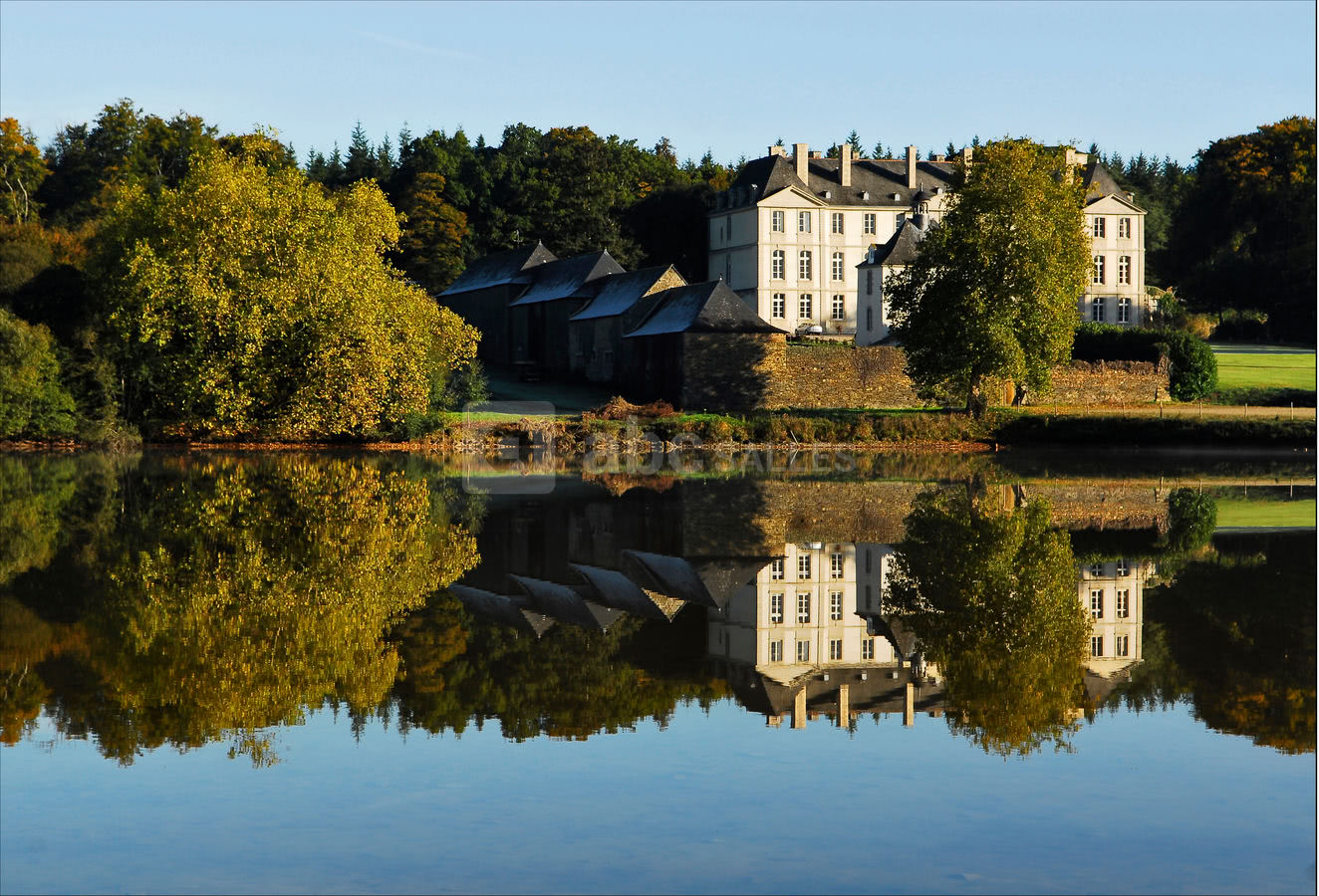 Depuis le miroir d'eau