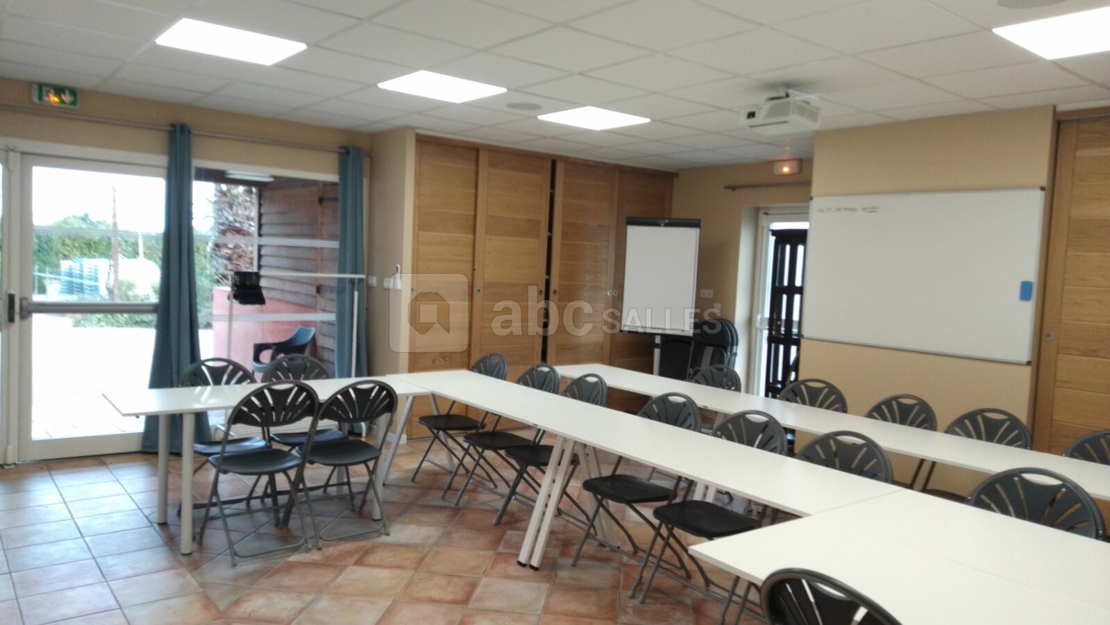 Salle Madrague (salle de réunion)