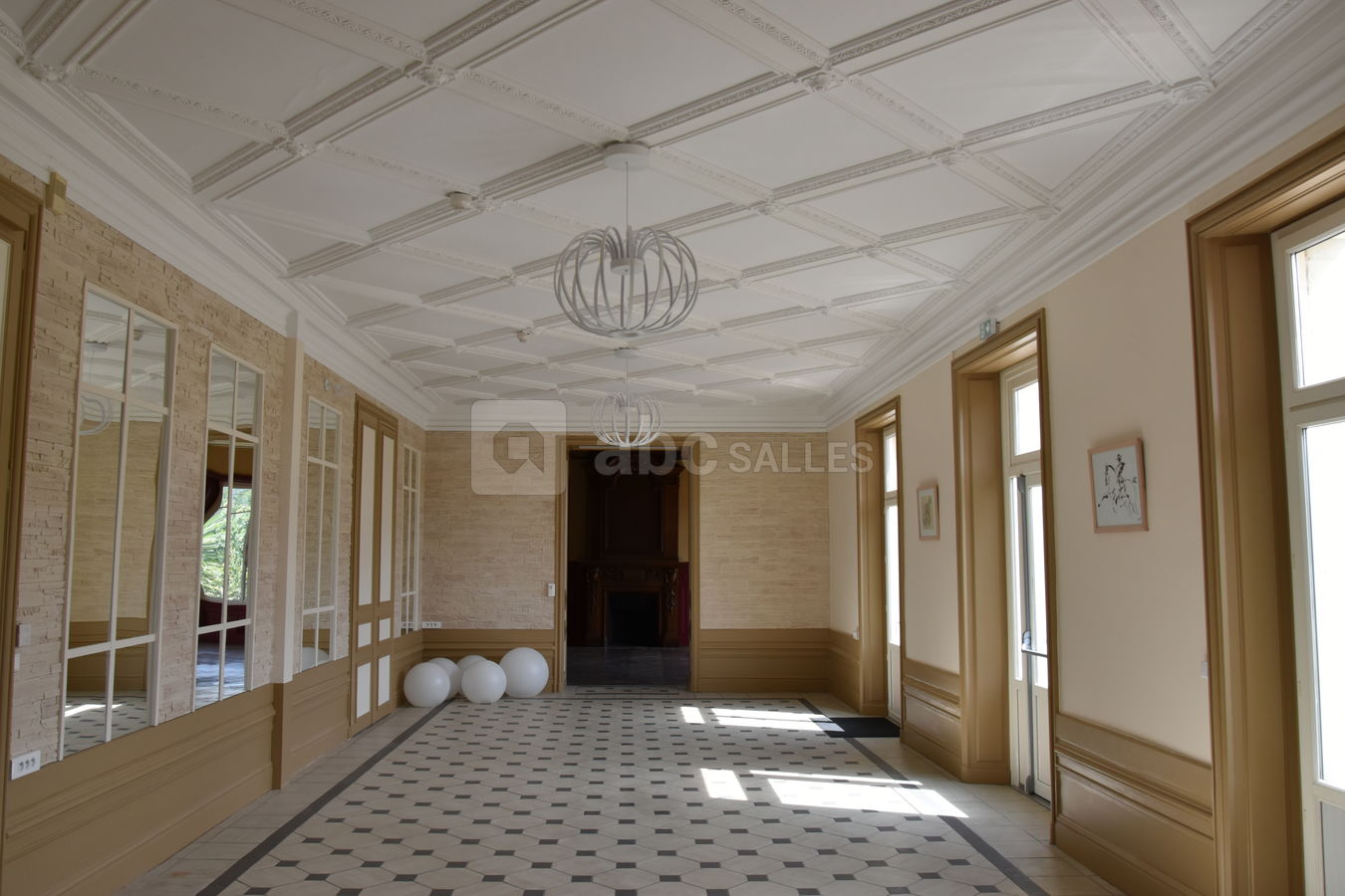 Salon du Château de Noirbreuil