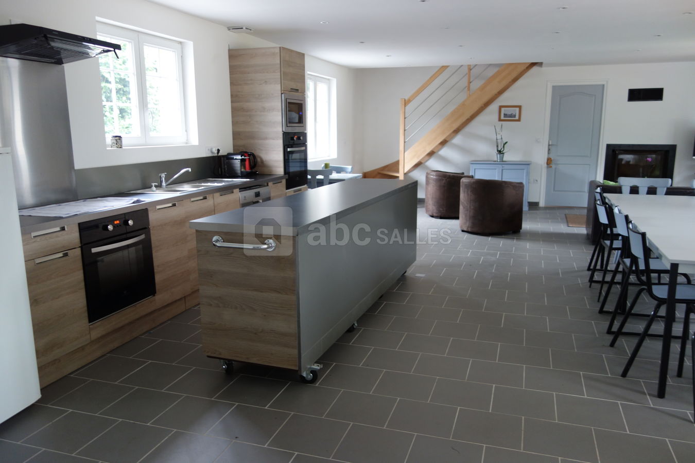 Gite espace cuisine-salle à manger