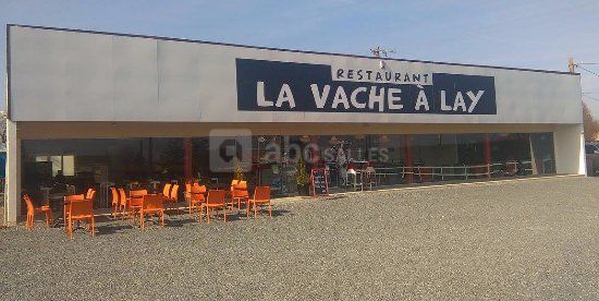 Parking privé clôturé