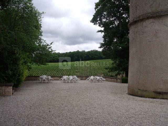 Terrasse (poss. tentes)