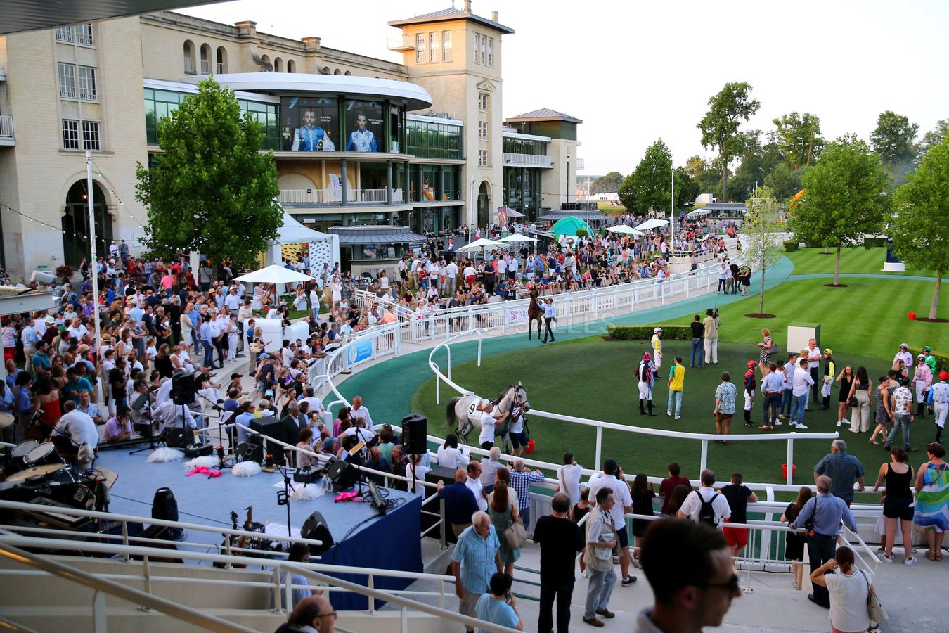 Hippodrome de Chantilly - ABC Salles