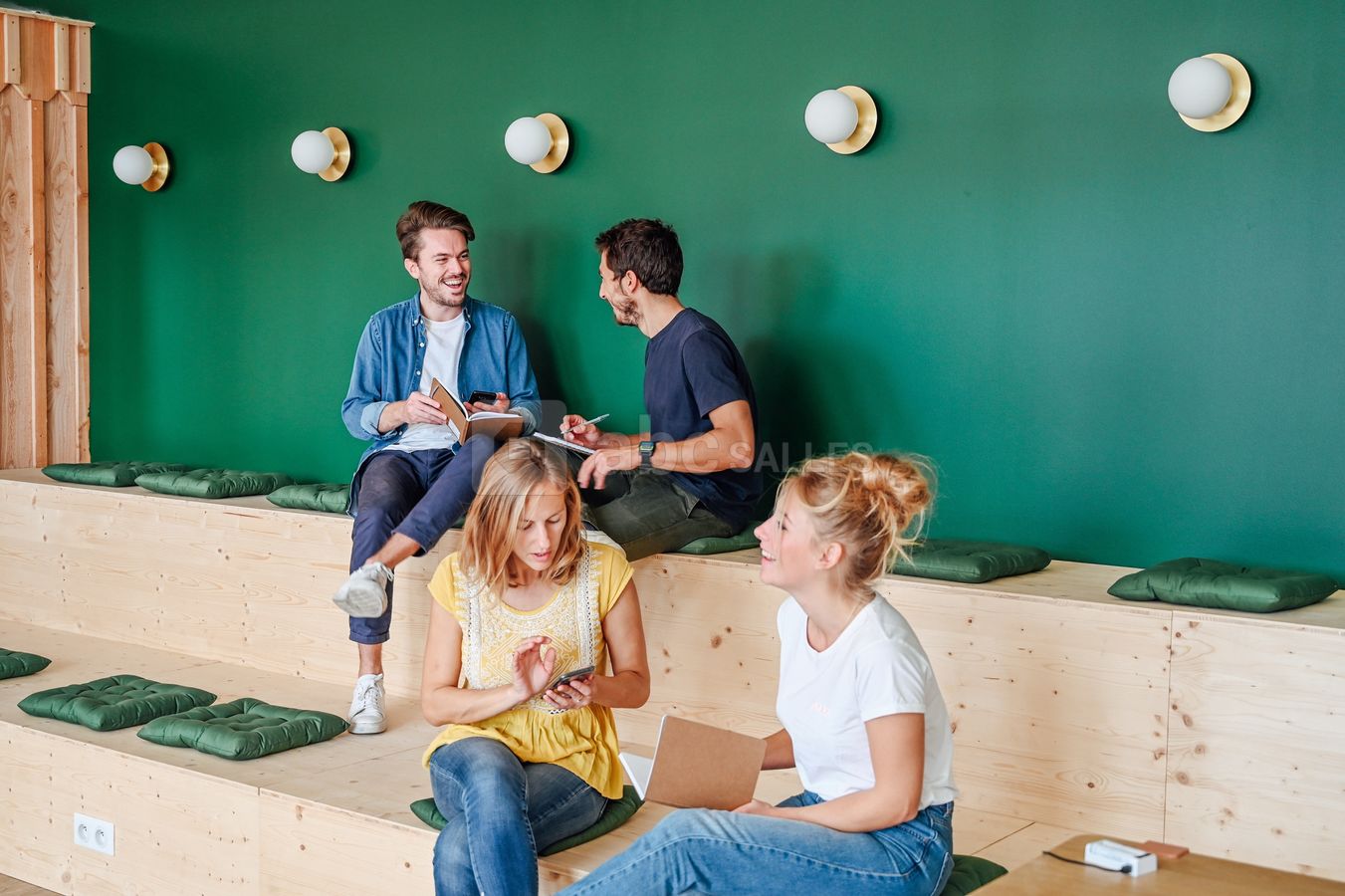 Espace gradins pour les présentations