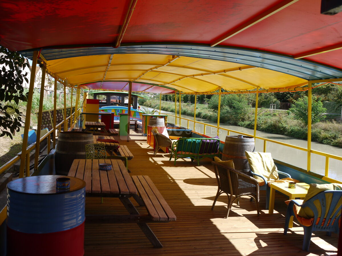Terrasse sur le pont