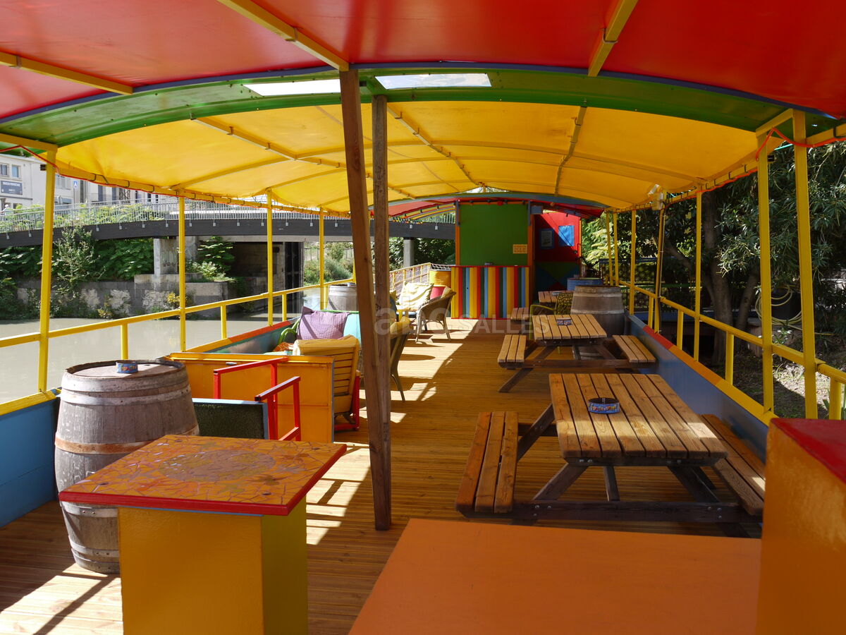 Terrasse sur le pont