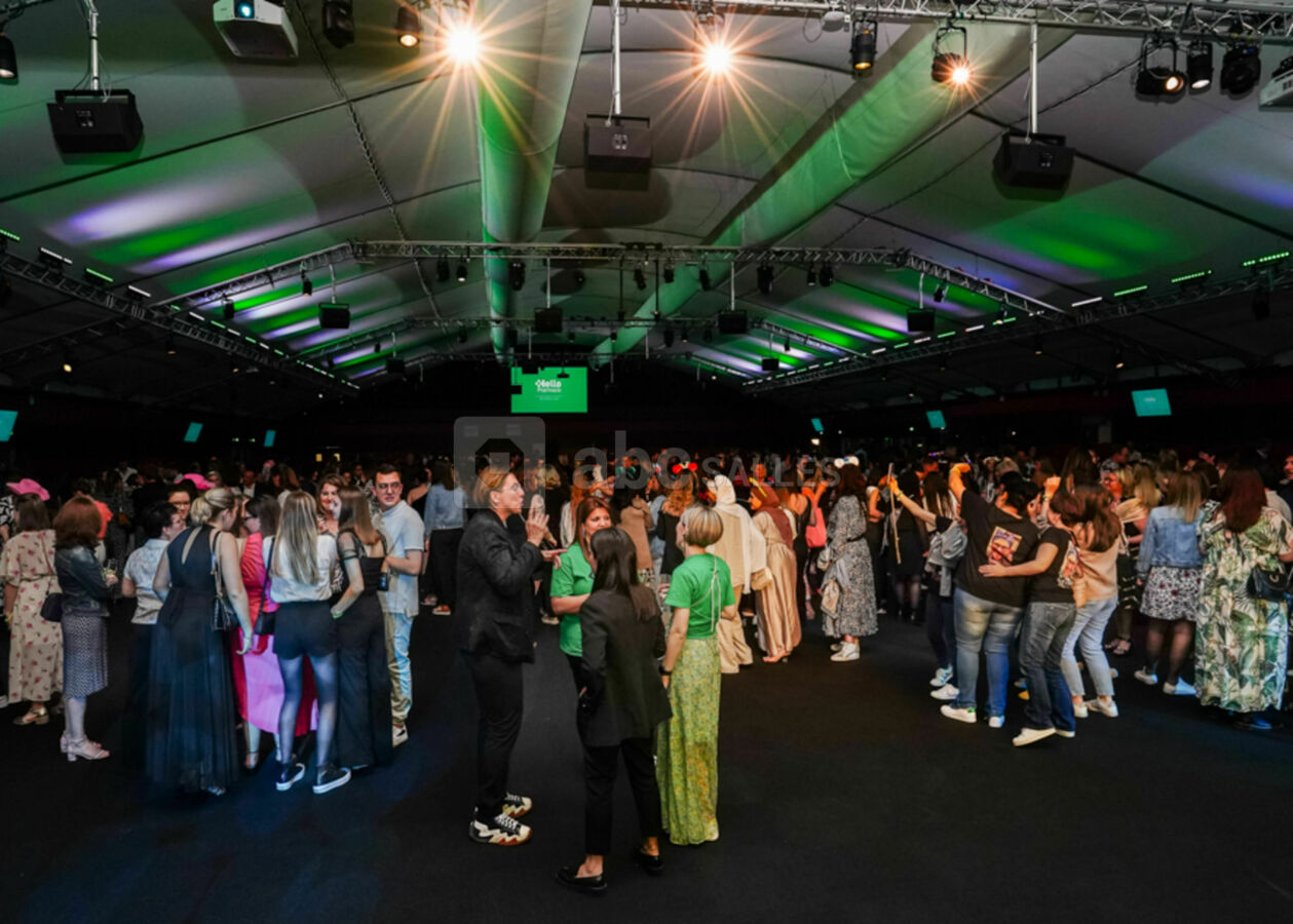 Matmut Stadium - Village implid