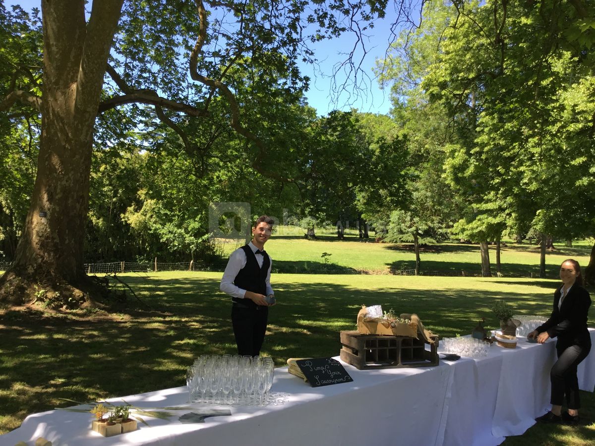 Cocktail dans le parc