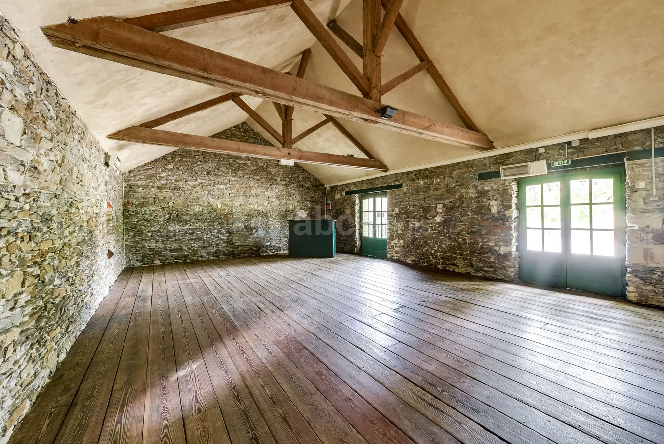 Salle de danse et son plancher