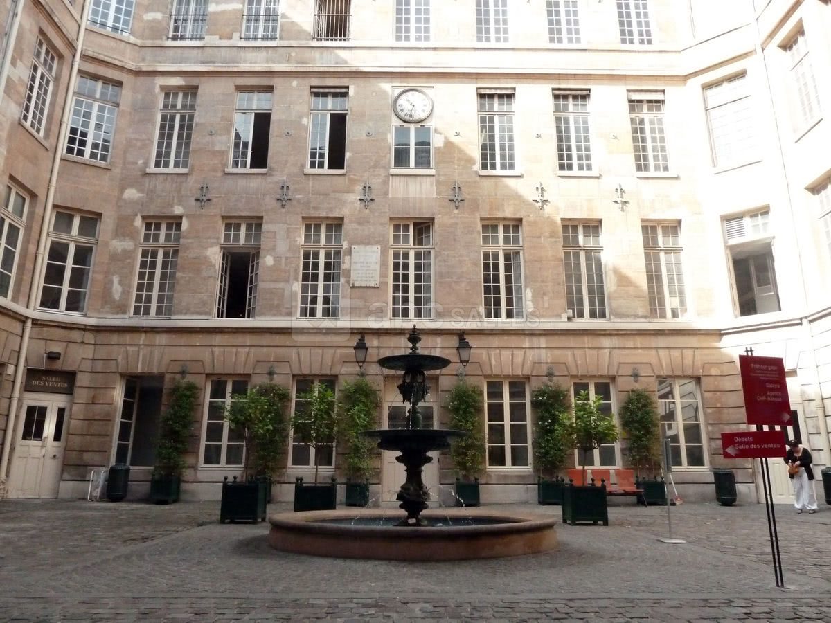 Cour intérieure principale