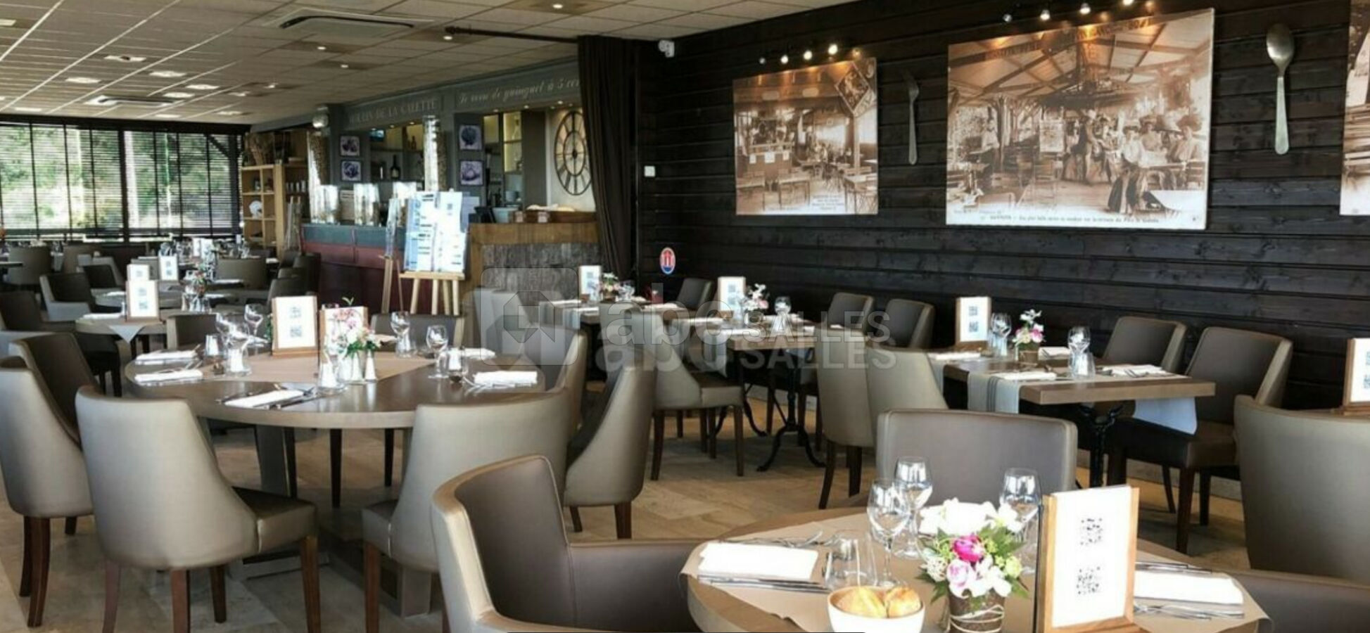 LE SALON PANORAMIQUE