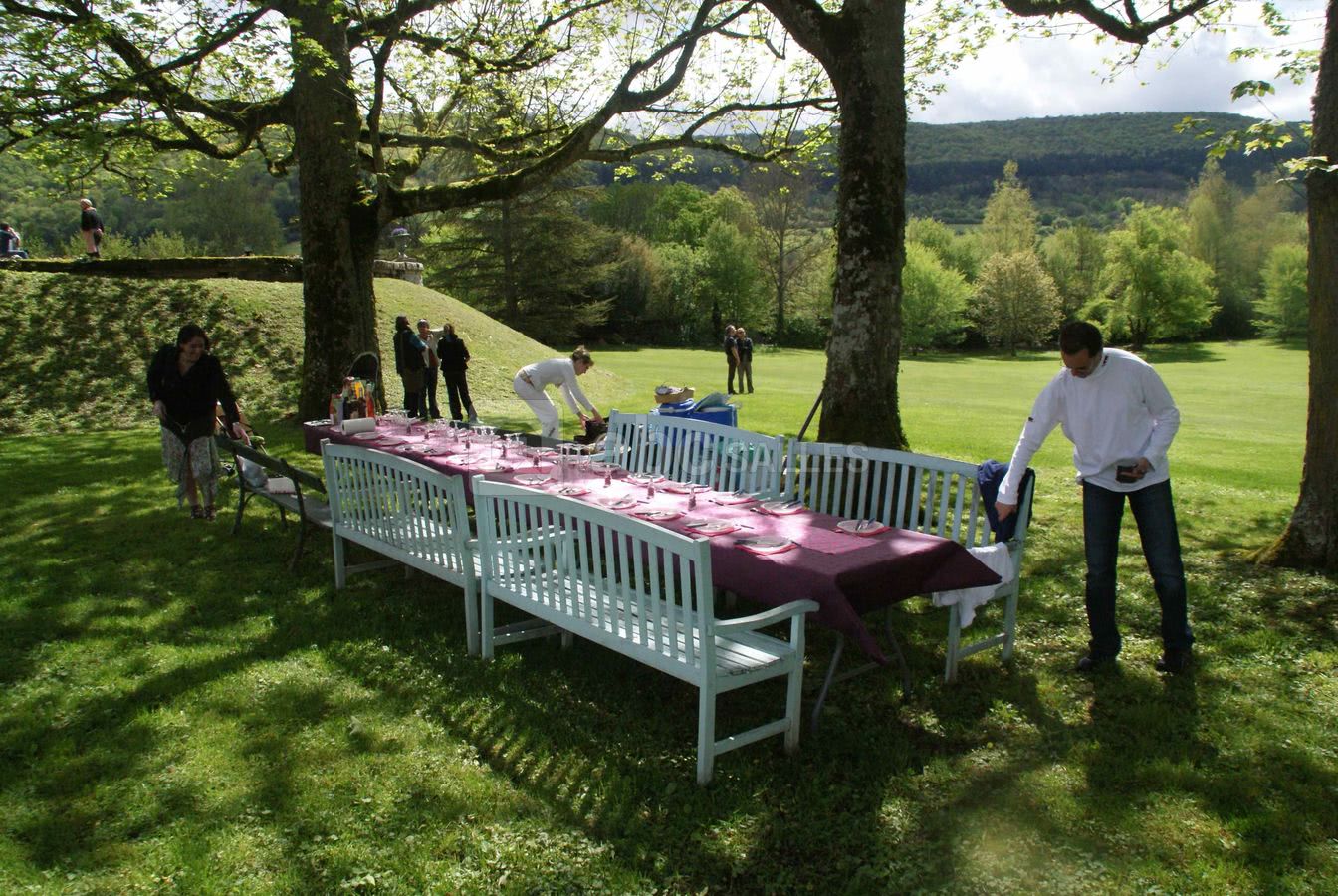 Pic nic dans le jardin