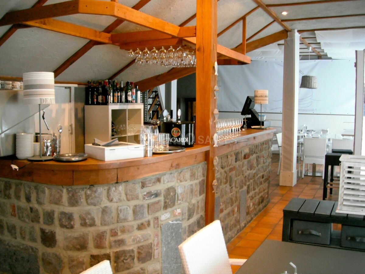 Le super-bar de l'Auberge