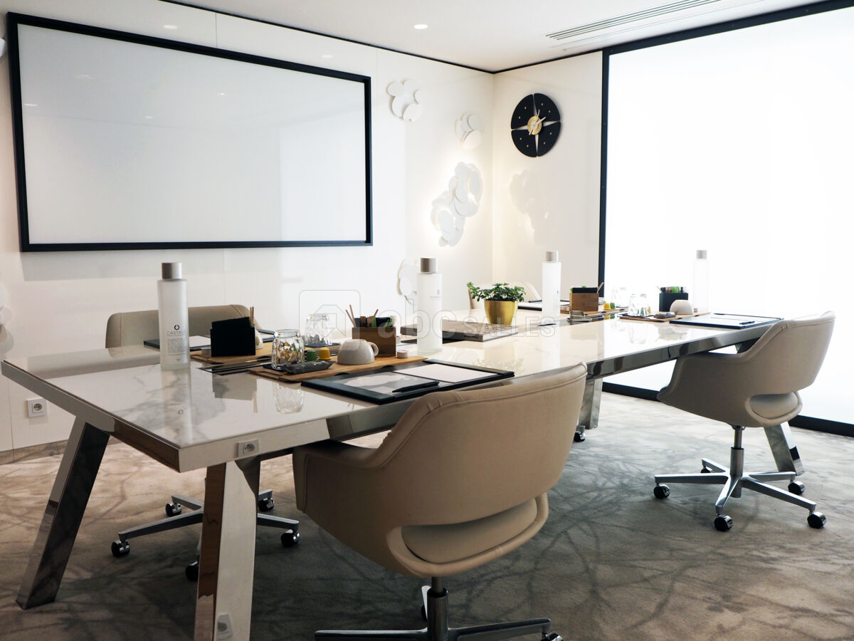 SALON LE BUREAU