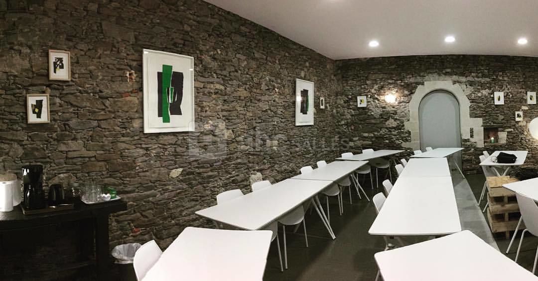 White & Metal Corner