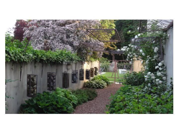 Le passage vers la piscine