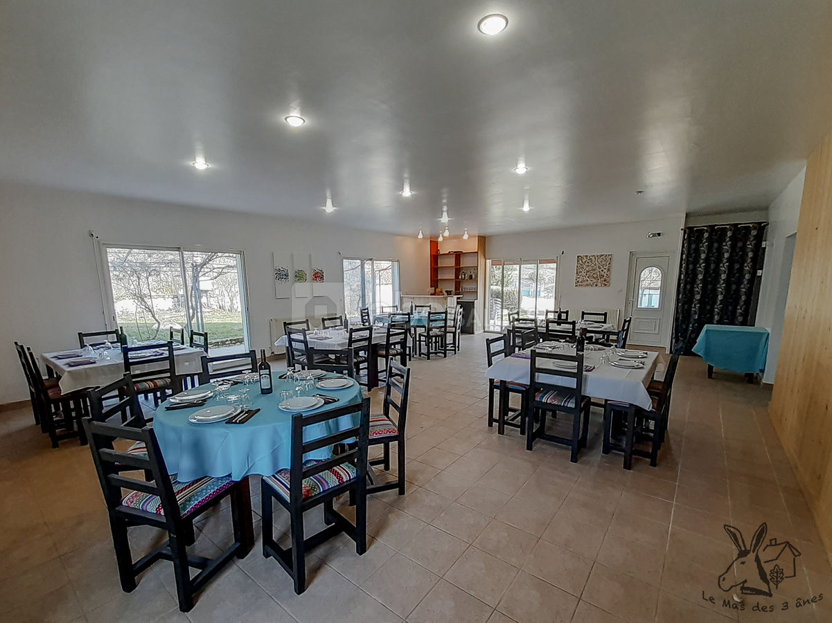 Salle de réception 40 personnes assises