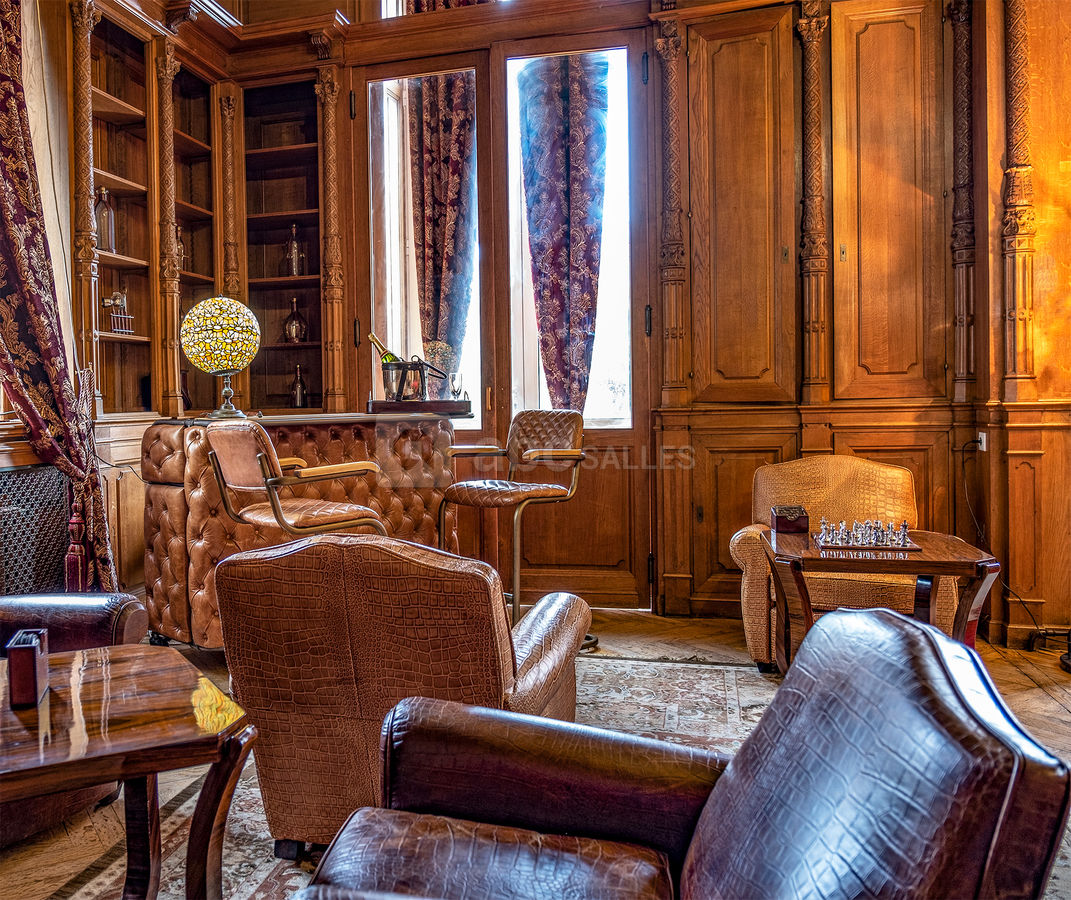 Fumoir lounge