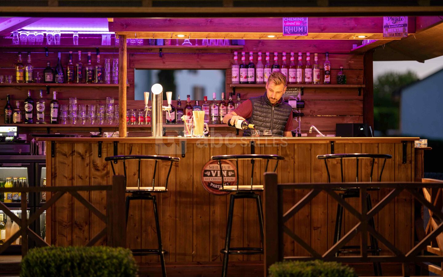 Bar extérieur