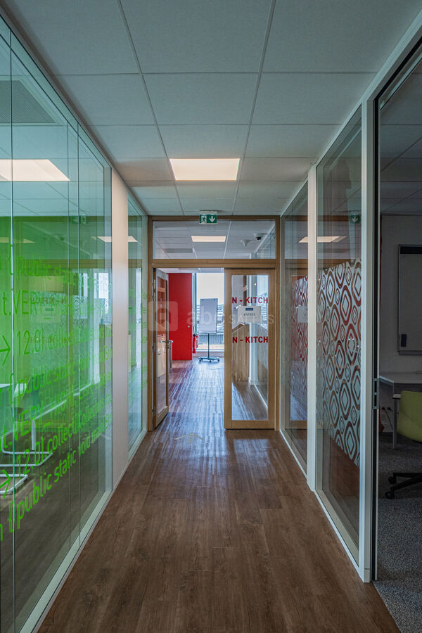 ESPACE COULOIR