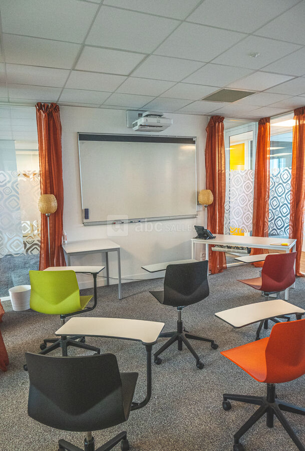 Salle colorée