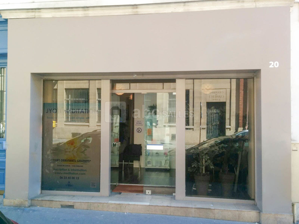 Devanture/Vitrine du local