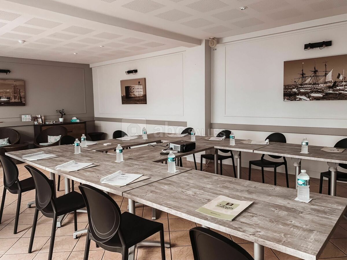 Salle de séminaire ou réunion