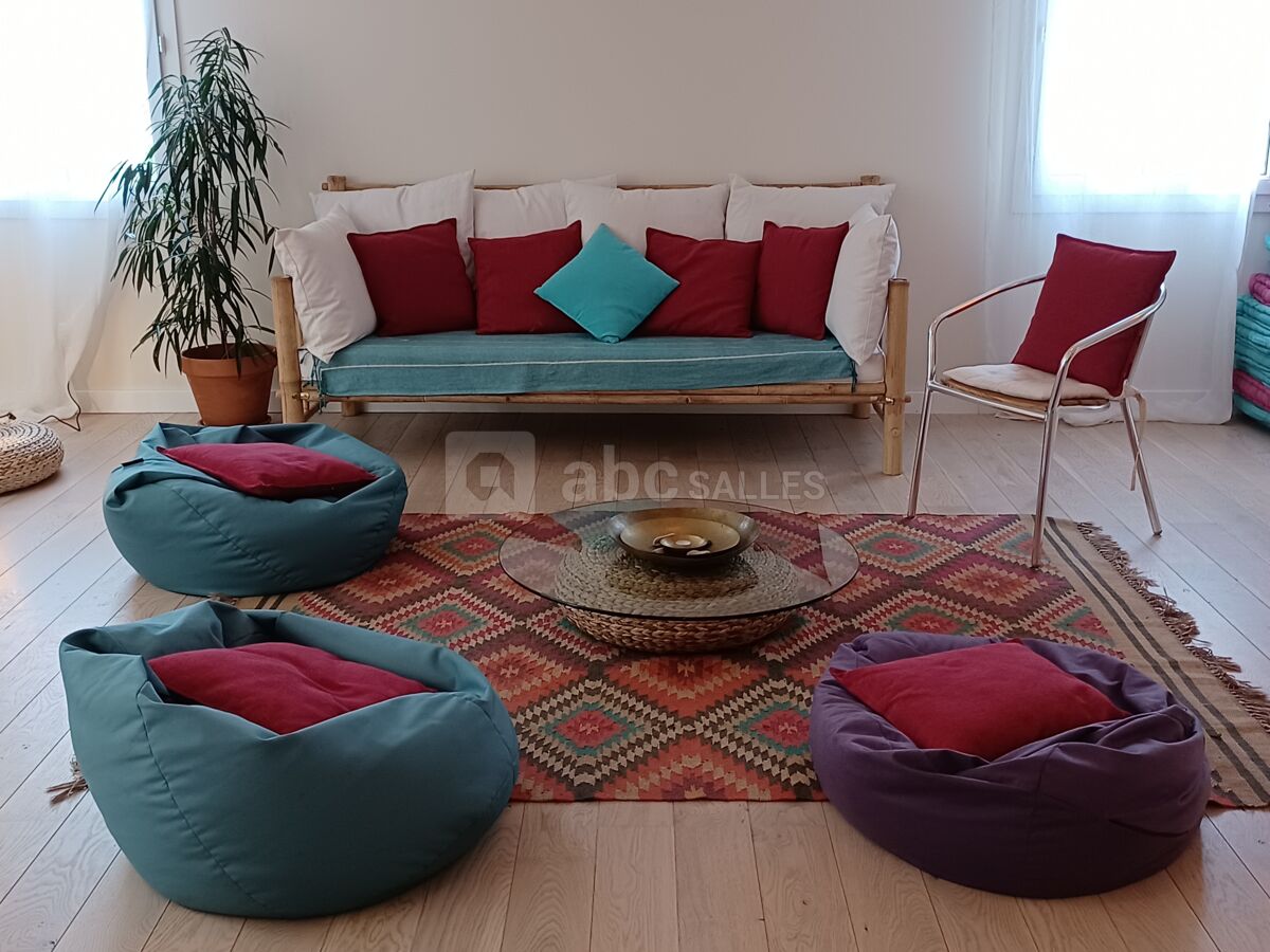 Salle de stage et réunion