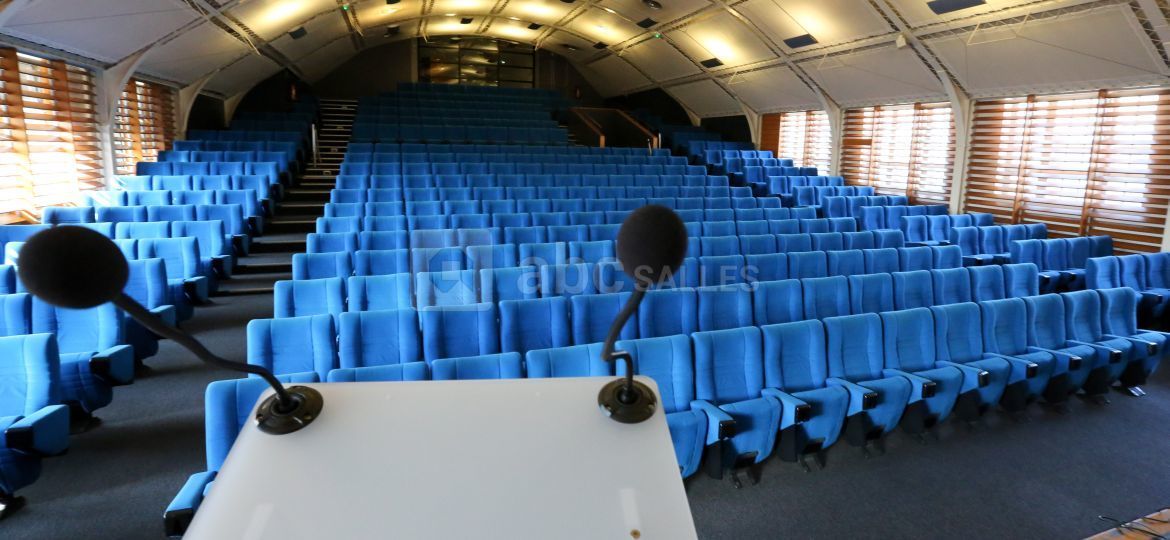 Amphithéâtre Jules Verne