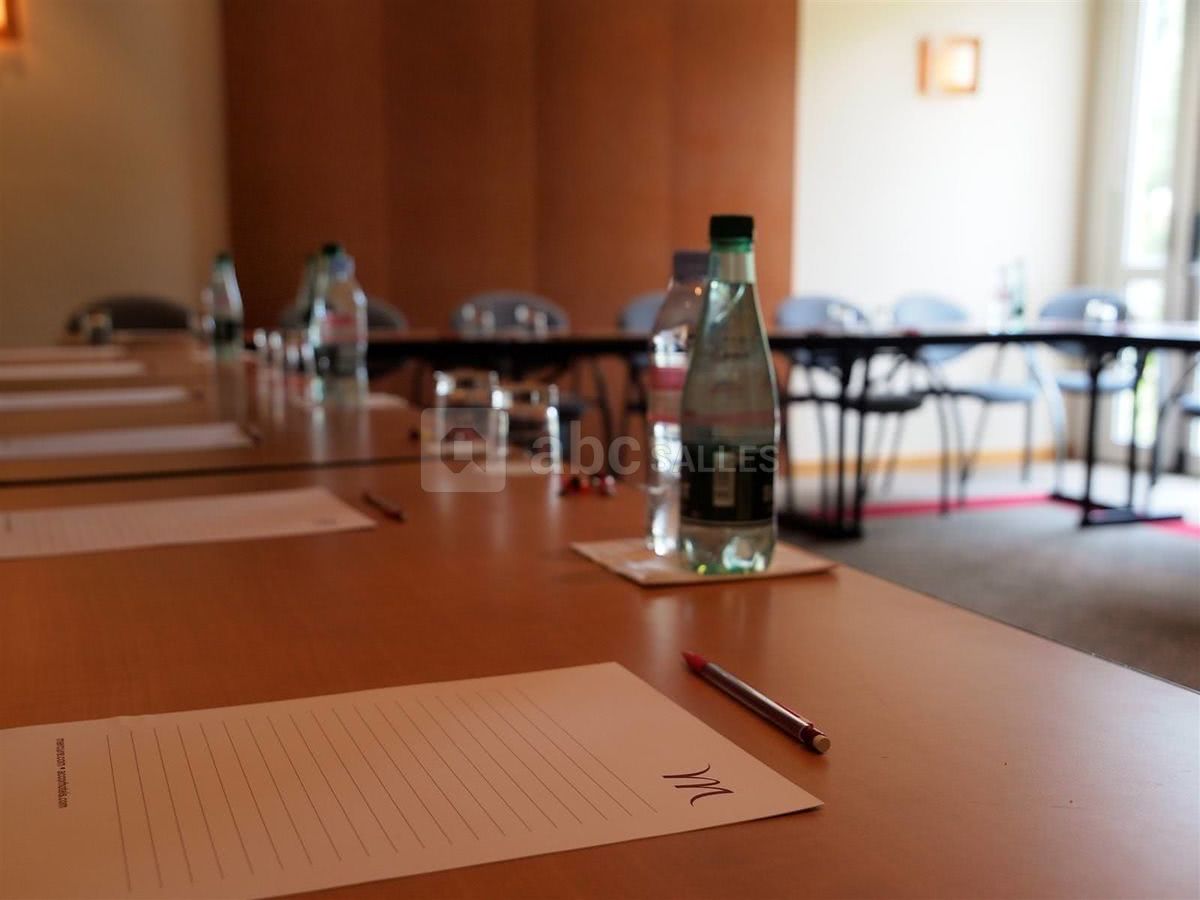 Venez découvrir nos salles de réunion à la lumière du jour...