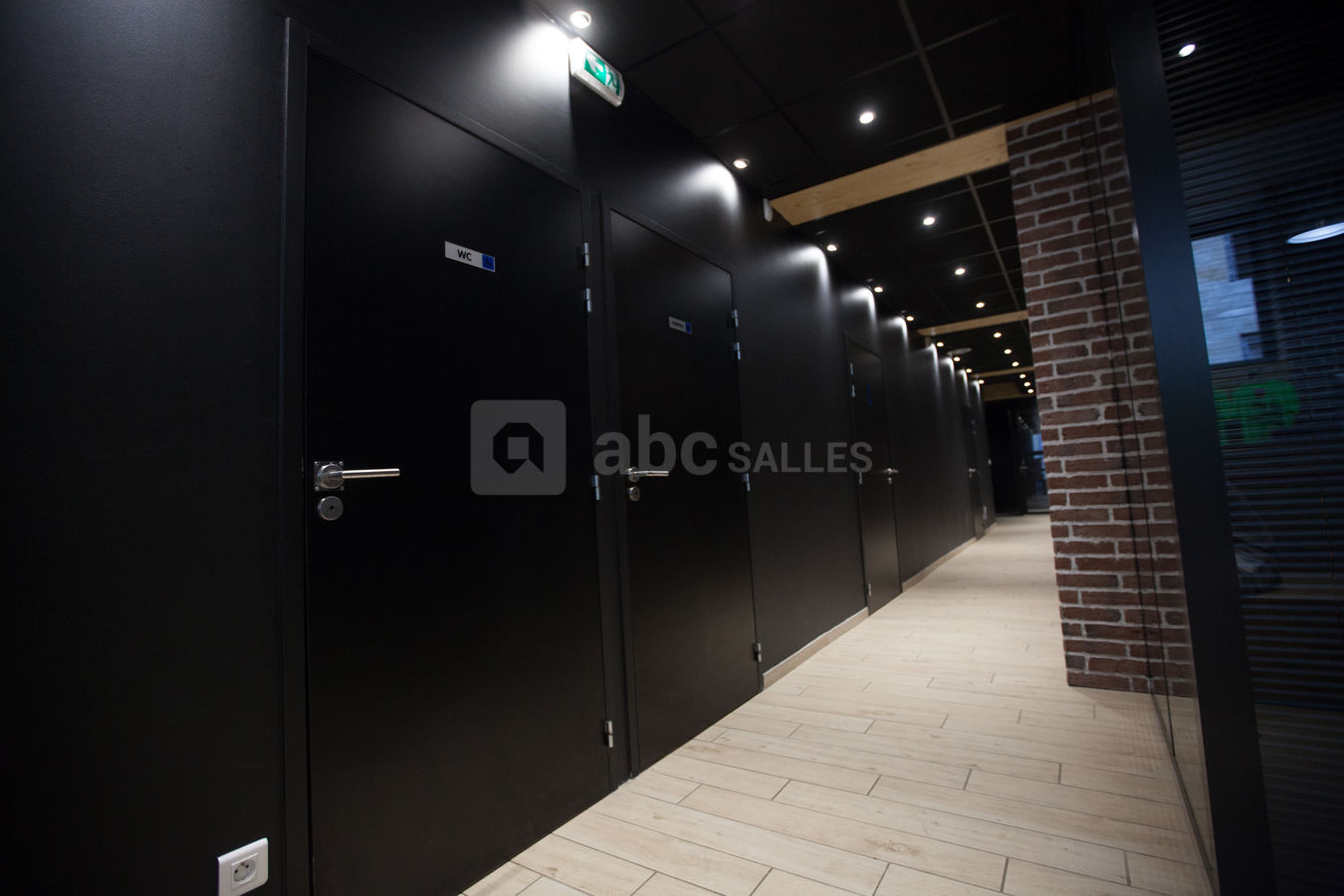 Studio 7 Dance Complexe