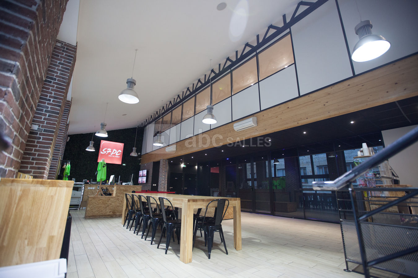 Studio 7 Dance Complexe