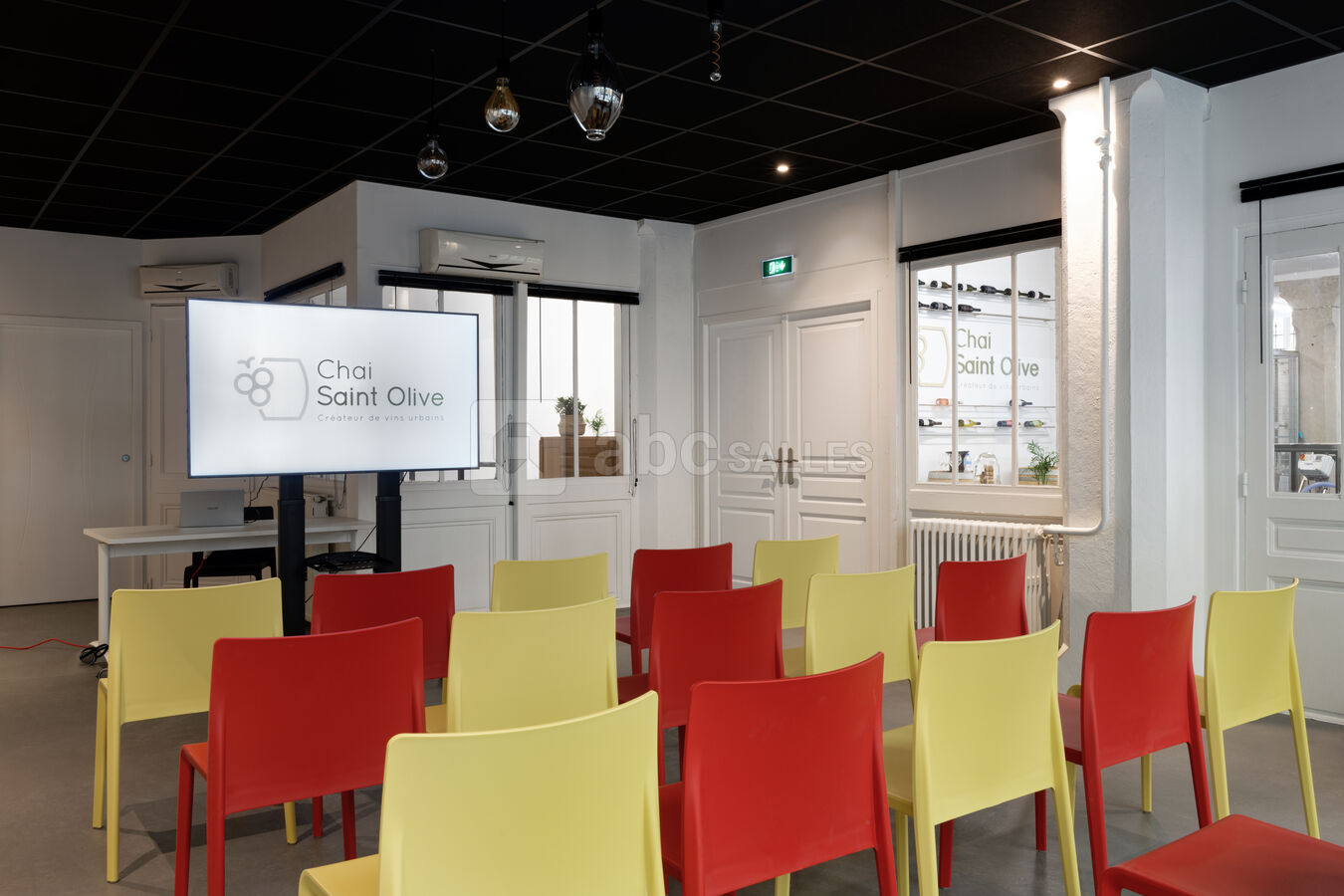 SALLE DE REUNION THEATRE
