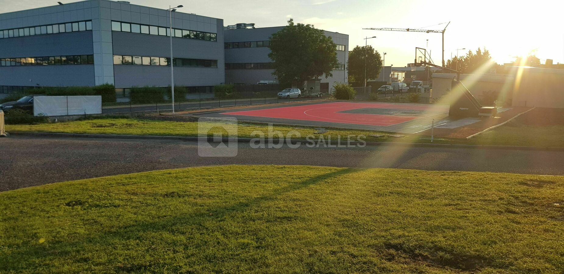 Installation d'un terrain exterieur