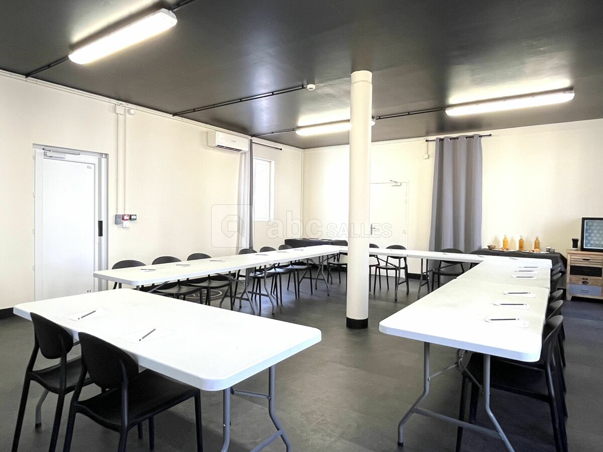 Salle de séminaire Émeraude