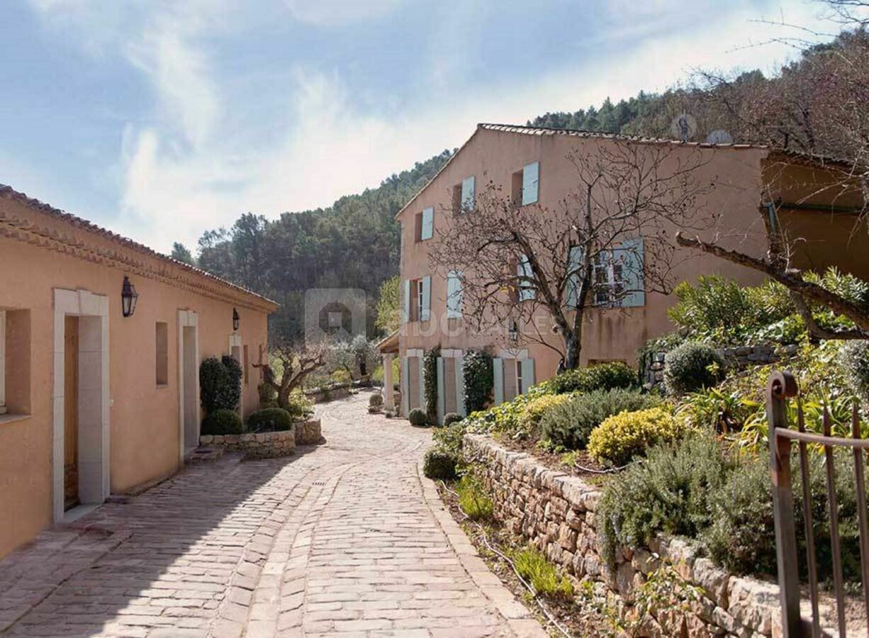 Le Hameau