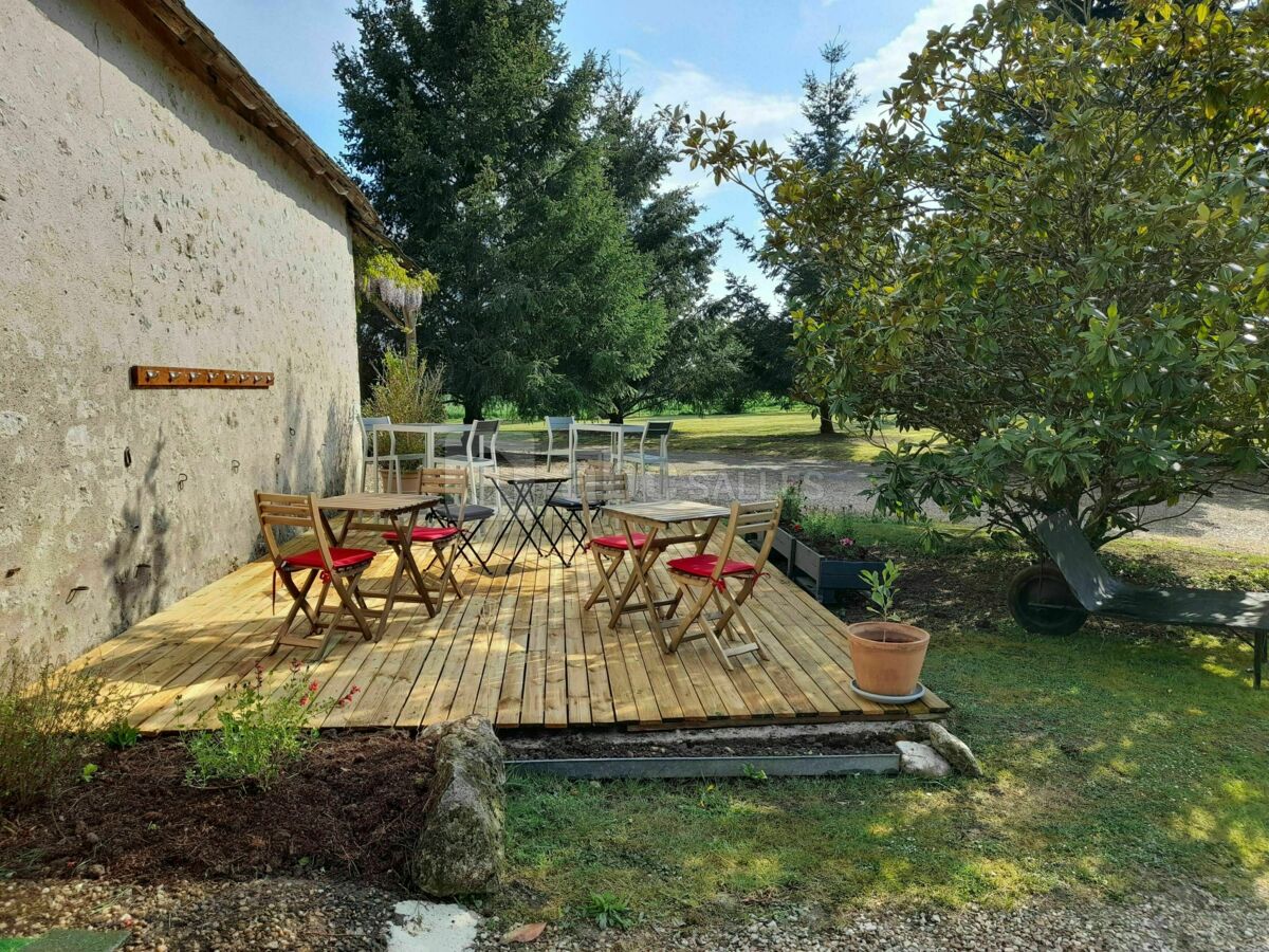 Herceux salle terrasse de réception