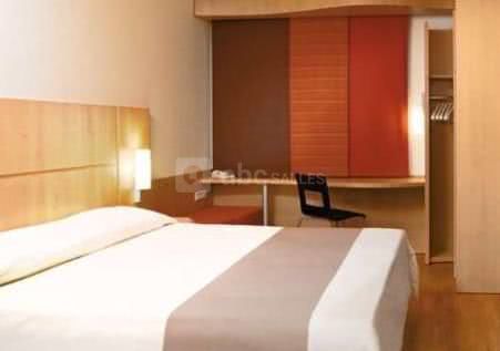 Chambre coquelicot ibis