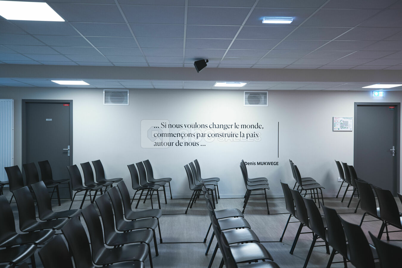 SALLE DENIS MUKWEGE - 130 m²