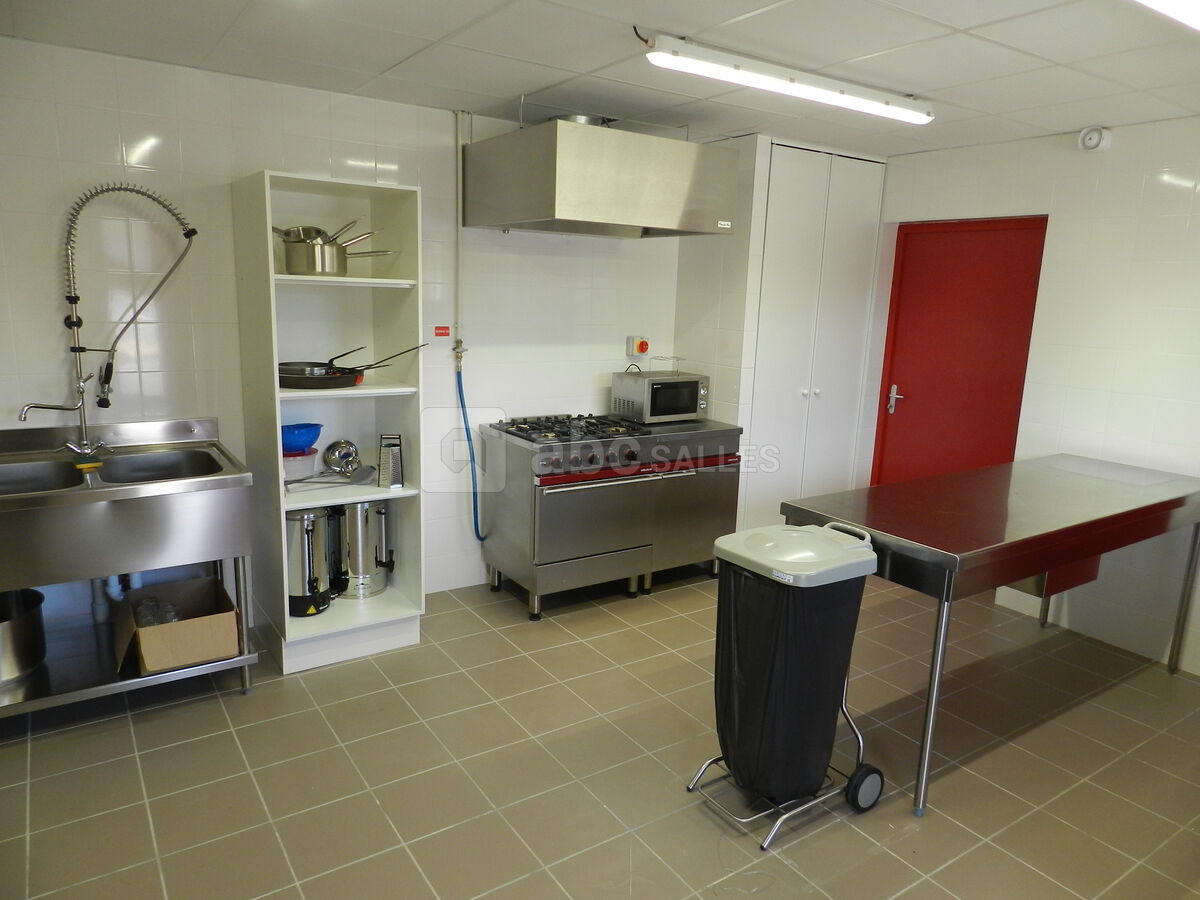 Cuisine professionelle à disposition