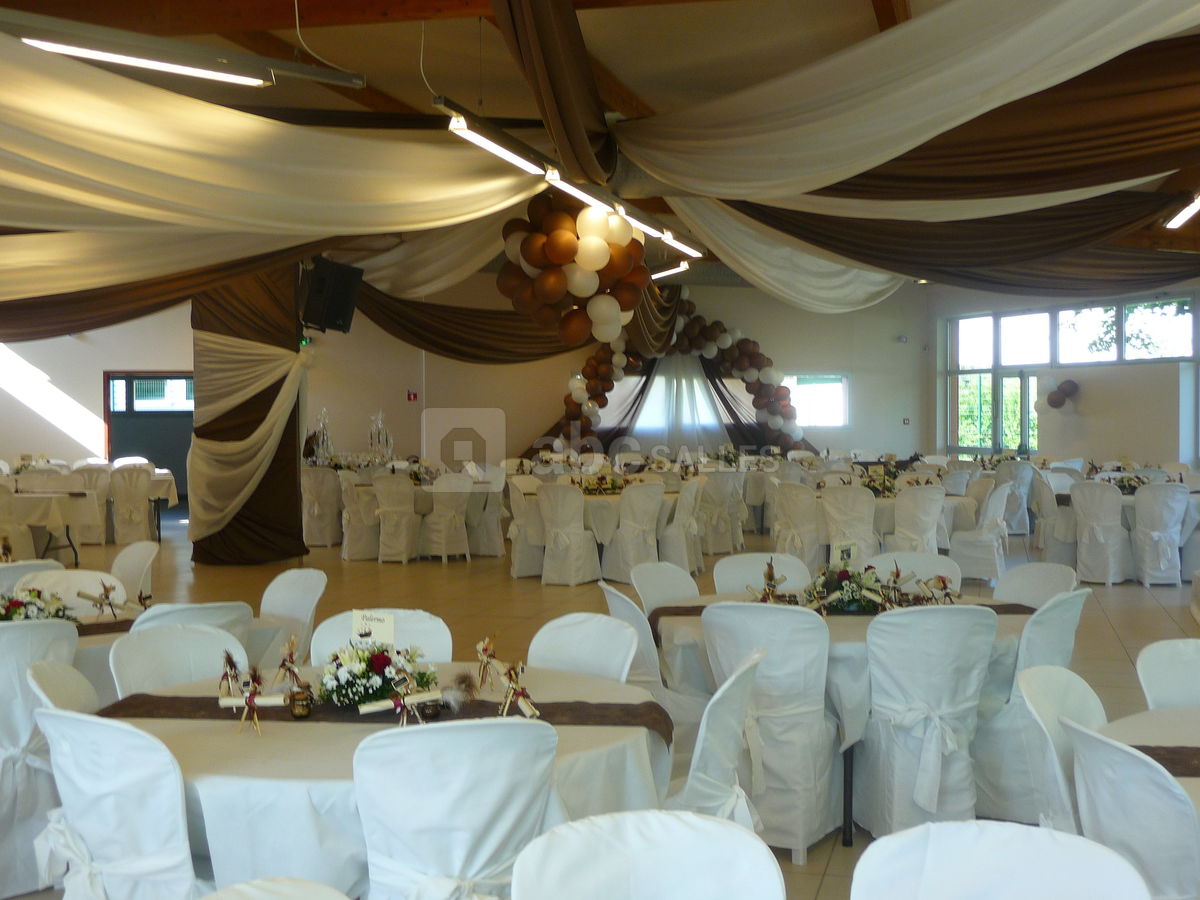 Décoration mariage grande salle