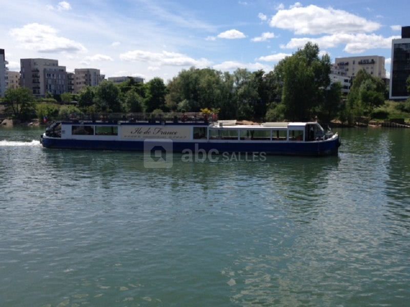 Bateau extérieur