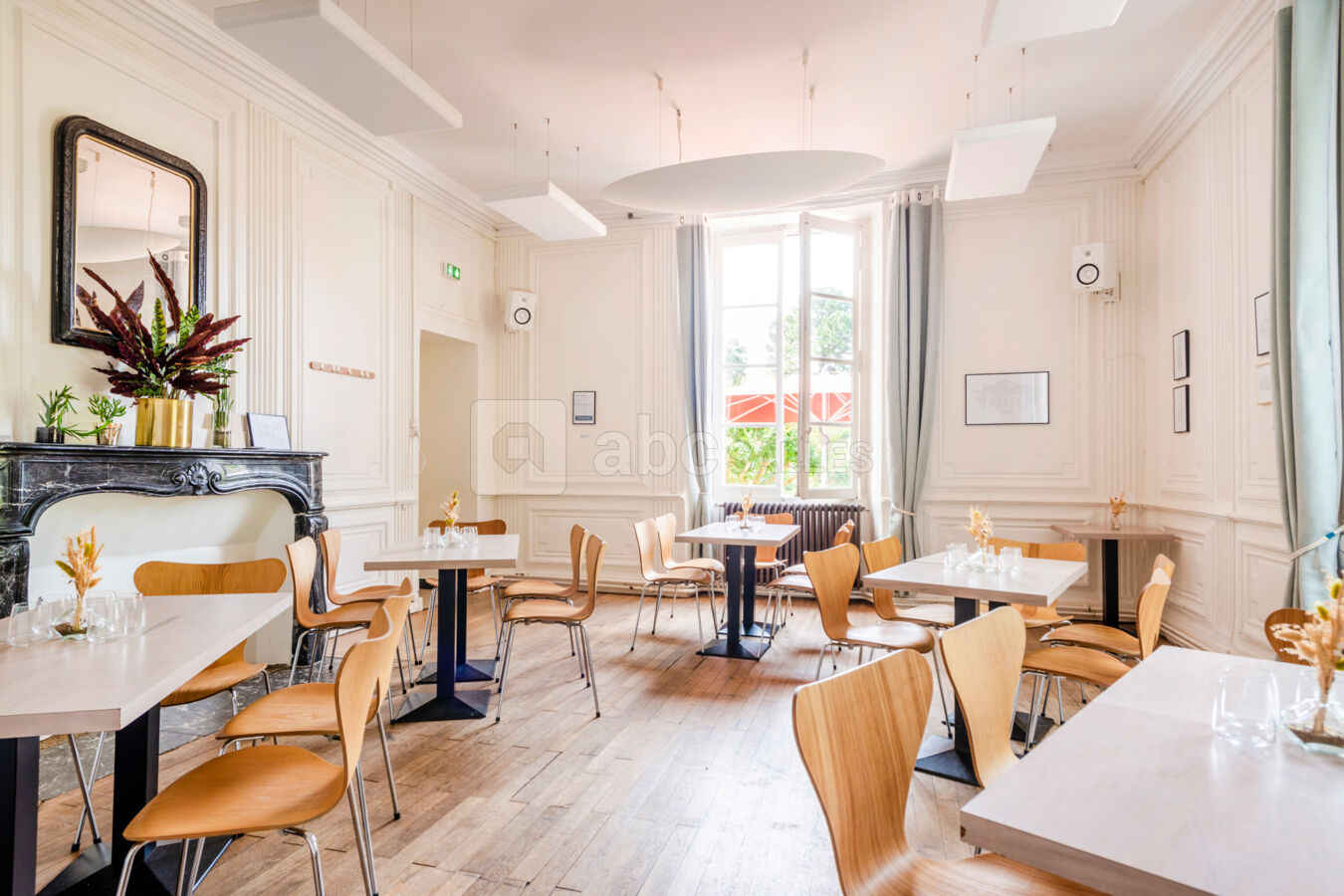 Manoir de Procé - Grande salle de restaurant - Configuration cabaret
