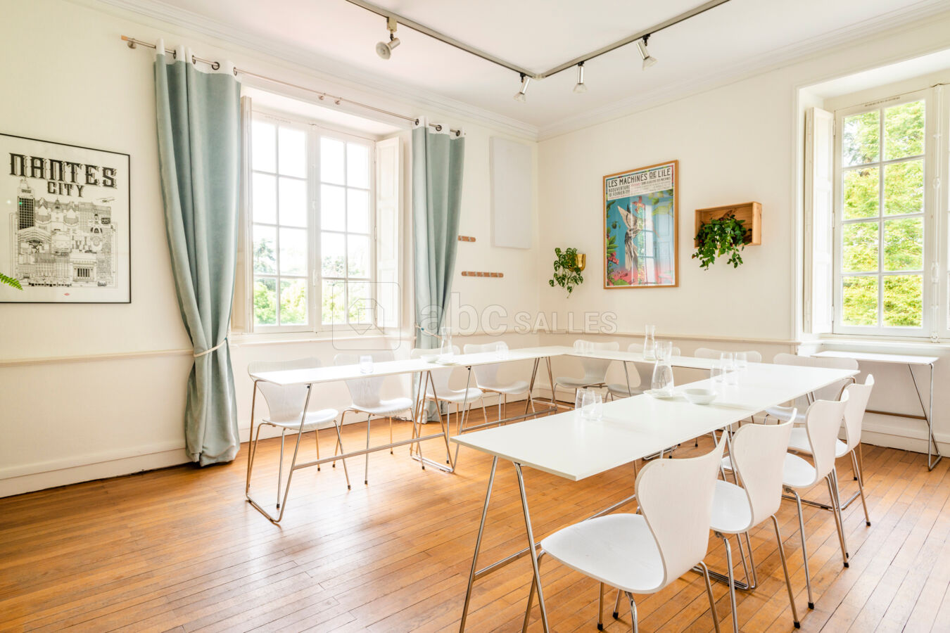 Manoir de Procé - Salon à l'étage - Configuration U