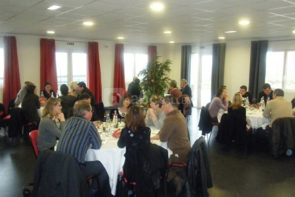 Salle 100 m2