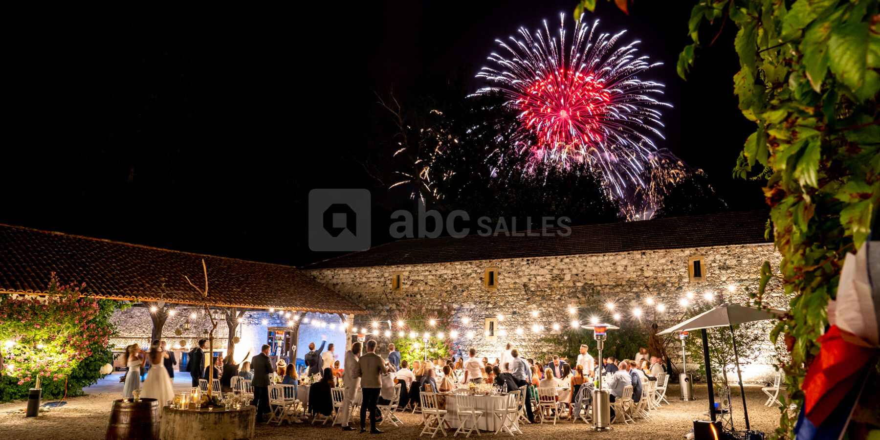 Mariage à la Cour Carrée de la Métairie