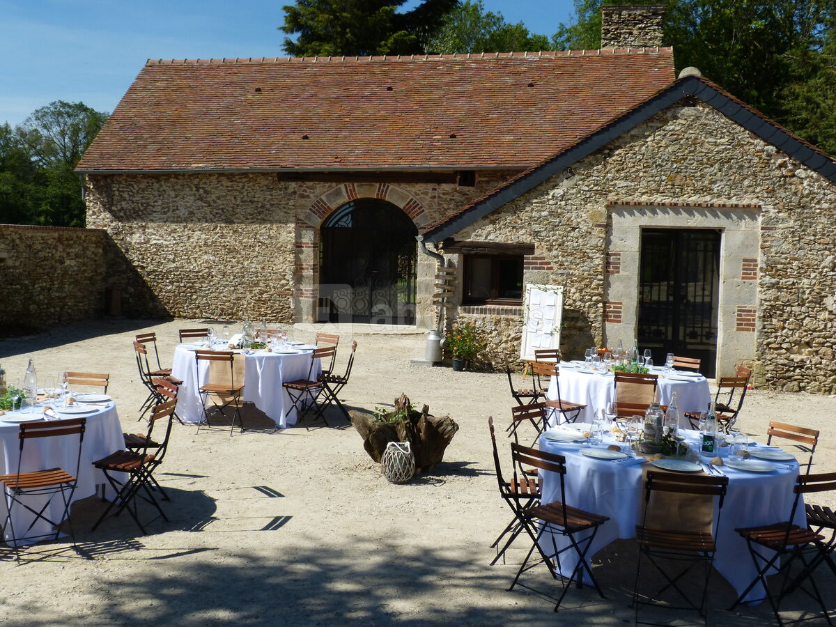 Cour d'honneur - Déjeuner